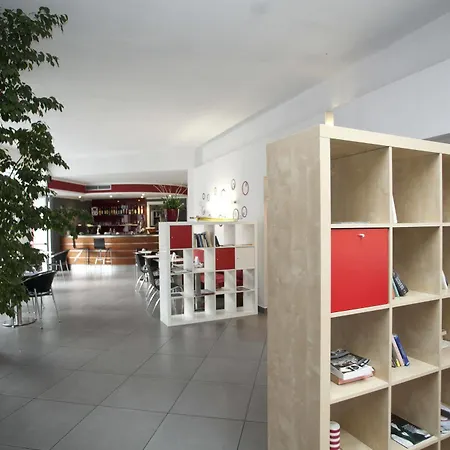 Domus Expo 3* פרביאגו
